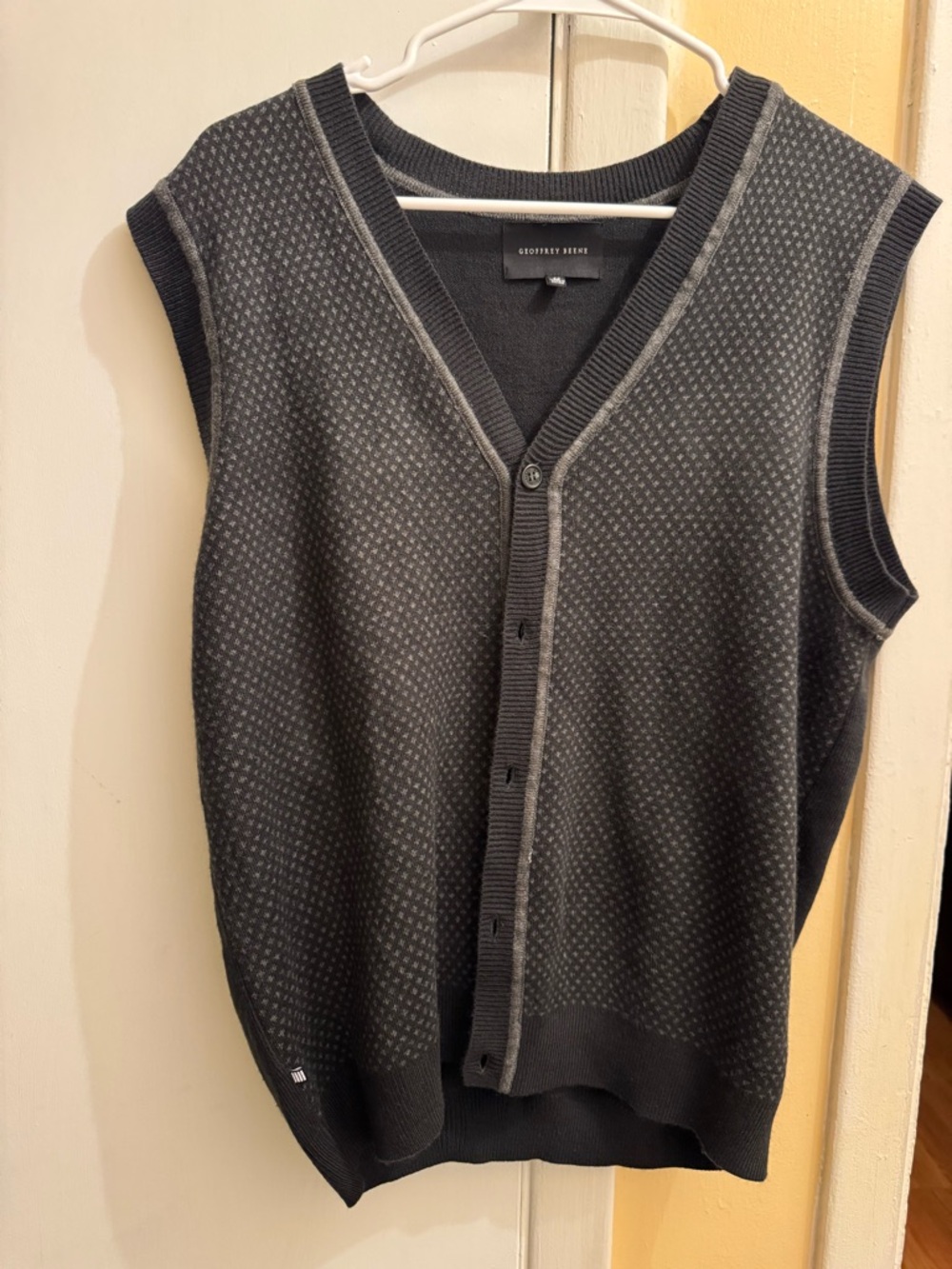 Geoffrey Beene Charcoal Gray Sleeveless Button Vest